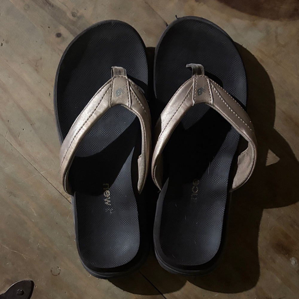 Women's Black and Tan Sandals